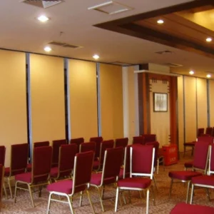 Removable Wall Restaurant Movable Room Partition MDF Board + Aluminium Material