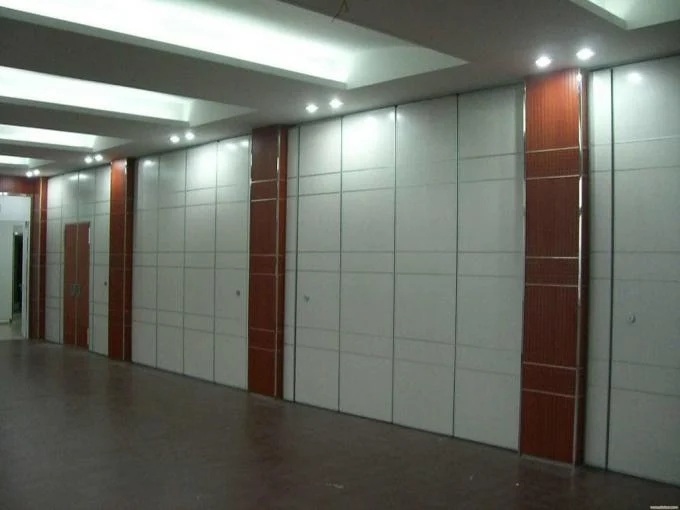 Sound Proof Office Meeting Room Panels 65mm Thickness Wooden Material Sliding Partition Wall 1