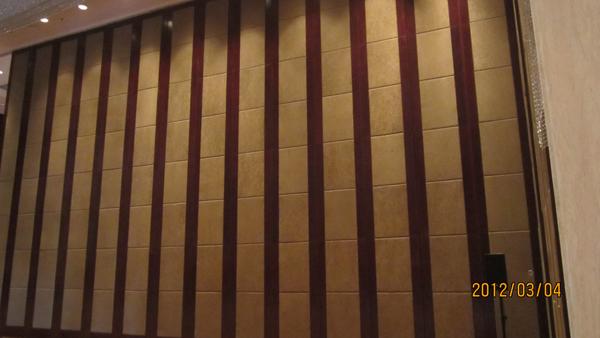 Restaurant Sliding Partition Walls , Folding Wall , Sound Proof Interior Door 0