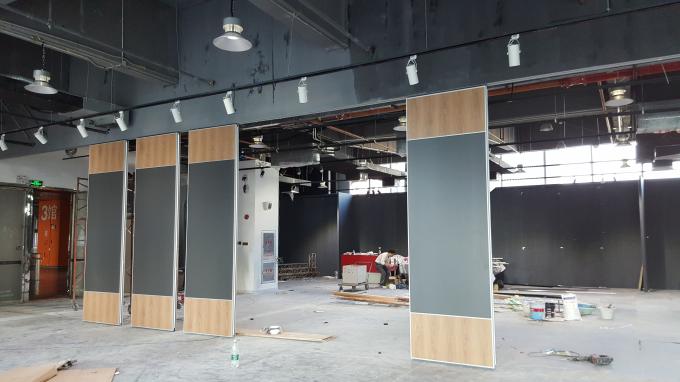 Restruant Hall Sliding Doors Movable Partition Walls Used In Meeting Rooms 1