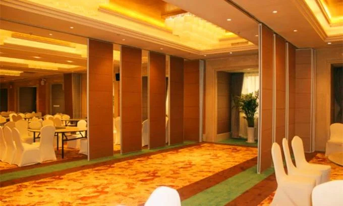 Reusable Soundproof Folding Partition Walls Commercial Funiture 6 M Height 1