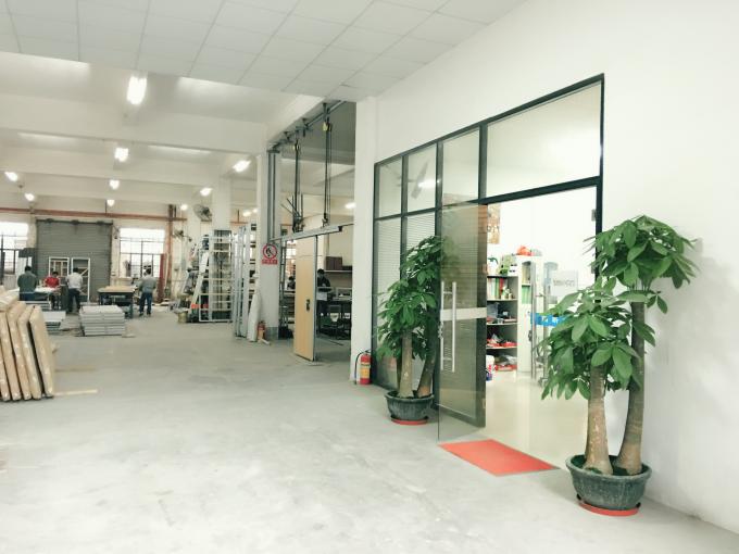 Romania Kitchen Aluminum Frame Around Glass Partition Wall With Pass Door 4