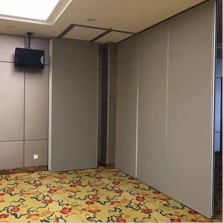 School Operable Movable Doors Sliding Folding Wood Partitions Wall On Wheels With Storage
