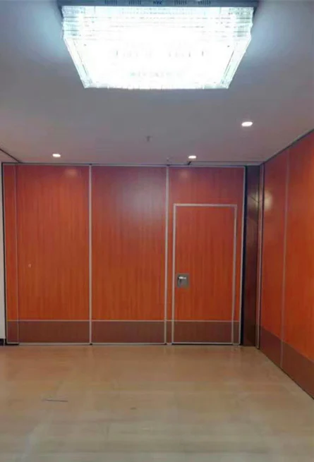 Sliding Aluminium Roller Track Acoustic Partition Wall For Muti - Function Hall 0