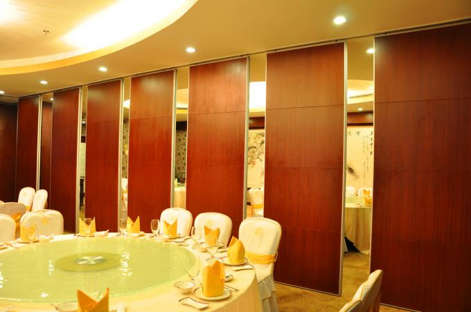 Sliding Aluminium Track Wheel Classroom Wall Partitions / Wooden Room Dividers 1