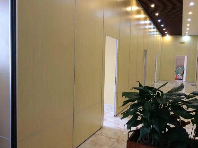 Sliding Folding Partition Walls For Restaurant Dining Room Office Customized Color 0