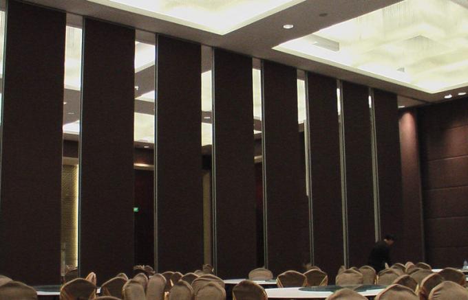Sliding Hanging System Track Office Movable Partition Walls , Soundproof Room Dividers 1