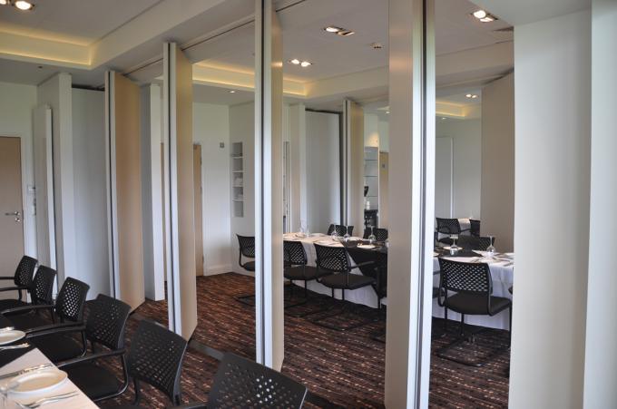 Sliding Office Room Partition Walls With Aluminium Profile 4m Height 0