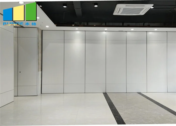 Sound Proof Absorbing Movable Sliding Folding Wall Partition Panel With Pass Door
