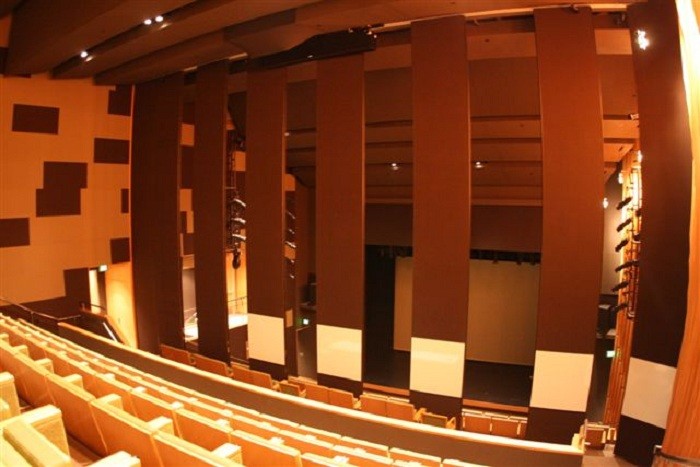 Sound Proof Aluminum Movable Restaurant Wall Partitions 85mm Thickness