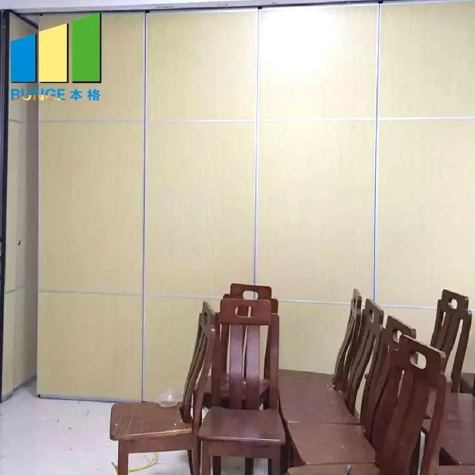 Sound Proof Movable Wooden Folding Sliding Partition Walls For Auditoriums / Ballroom 1