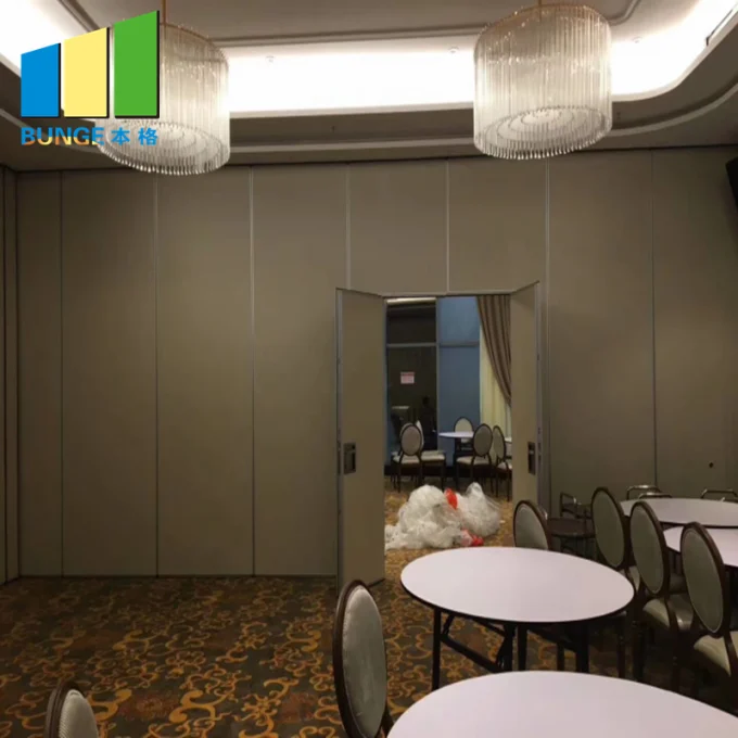 Sound Proof Operable Folding Partition Walls For Meeting Room / Auditorium 1