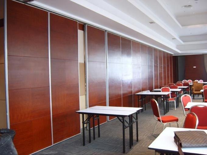 Sound Proof Partition Wall for Hotel / Conference Room / Multi-Purpose Hall 3