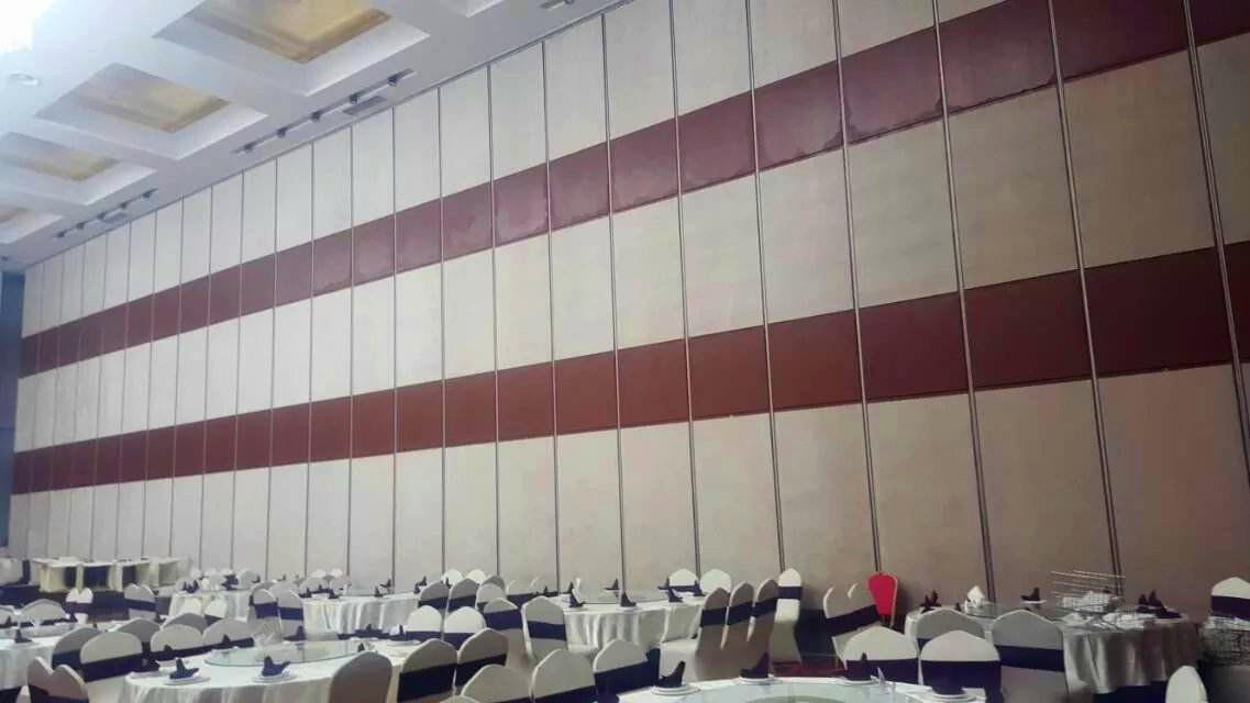 Sound Proof Sliding Alumninium Track Roller Restaurant Partition Wall Panel Height 4m Commercial Furniture