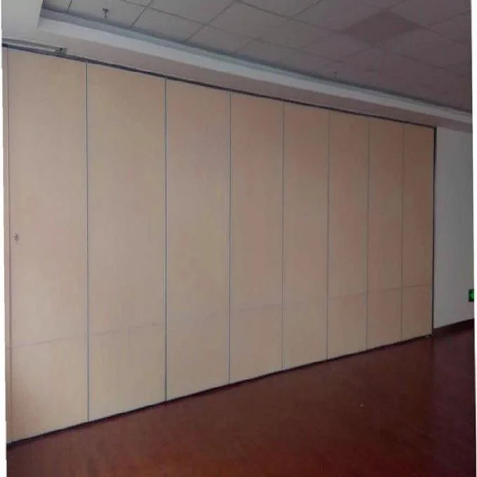 Soundproof Decorative Wooden Folding Partition Walls For School / Restaurant 2