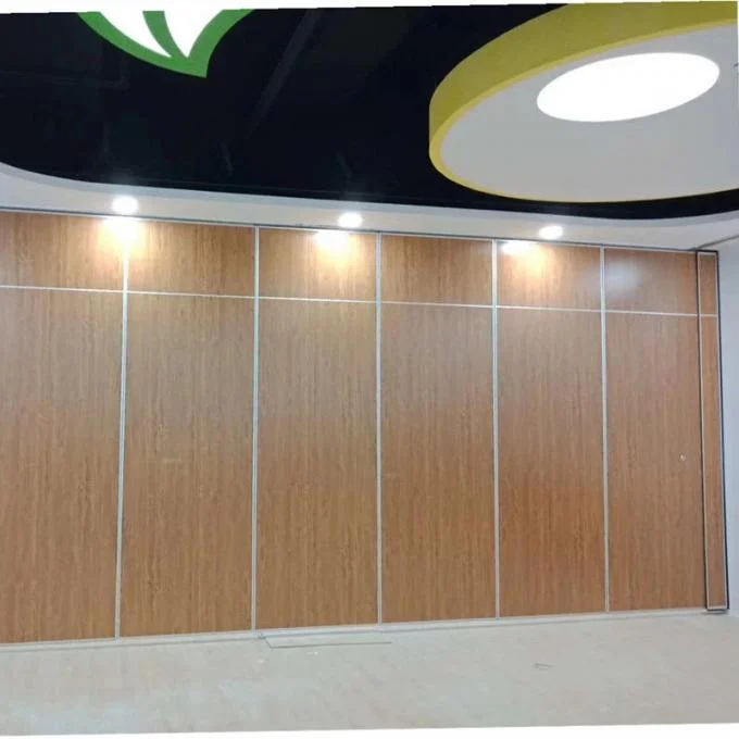 Soundproof Folding Room Divider For Conference Function Hall / Acoustic Operable Partitions 1