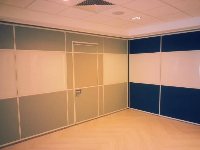 Soundproof Modular Sliding Partition Walls With Doors Interior Position 2