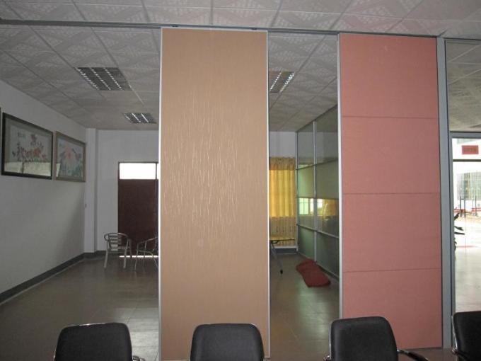 Soundproof Movable Partition Wall / No Floor Track Movable Room Dividers 1
