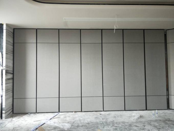 Soundproof Office Floor to Ceiling Partition Wall With Movable Track Aluminium Profile 0