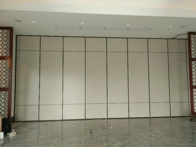 Soundproof Operable Movable Acoustic Partition Wall With Aluminium Tracks Rollers 2