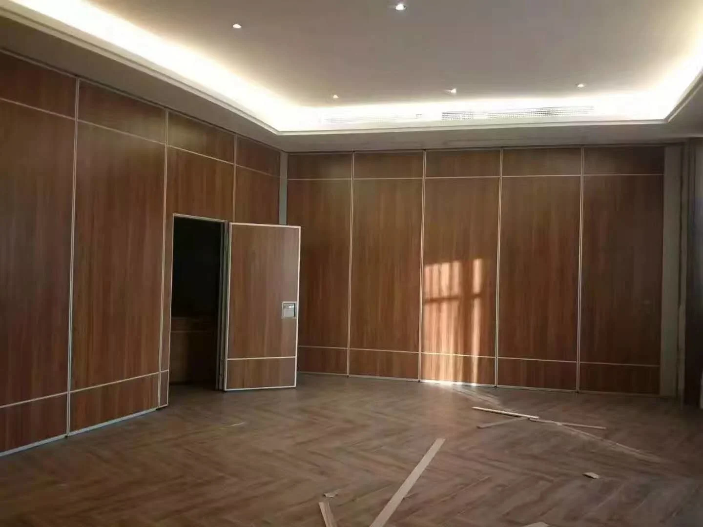 Soundproof Sliding Partition Walls , Aluminium Track Melamine Hanging Room Dividers