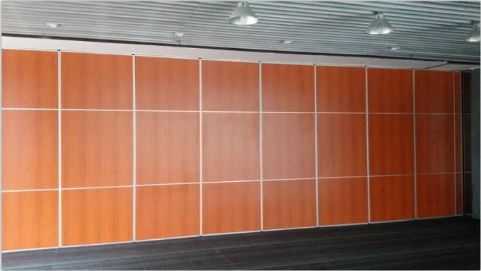 Staking Ceramic Ring Wooden Room Partitions Folding Door For Exhibition Halls 0