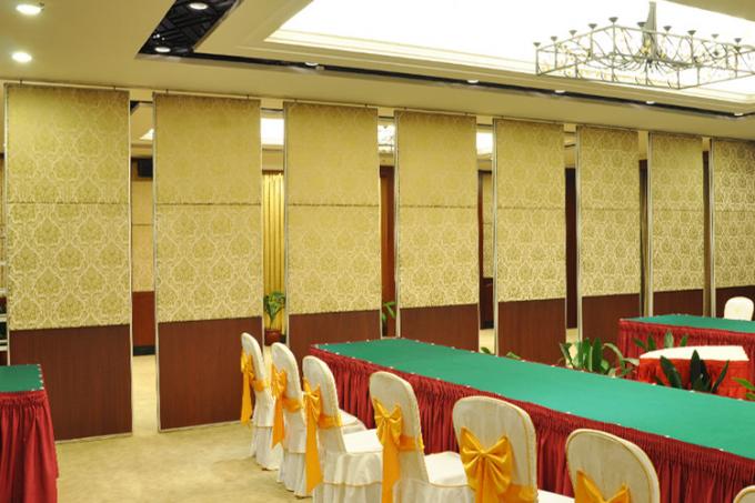 Temporary Acoustic Soundproof Movable Partition Walls , Restaurant Room Dividers 2