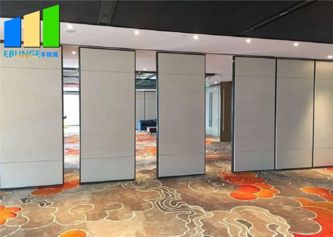 Temporary Sliding Acoustic Wooden Movable Partition Walls Dividers For Church 0