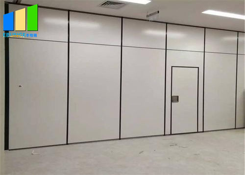 The office partition walls can help you reduce the noise.
