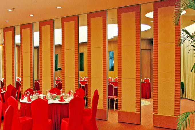 Top Hanging System Movable Soundproof Partition Wall / Sliding Folding Partitions 0