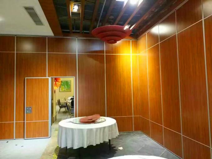 Top Hung Sliding Partitioning Walls With Ceiling Rails / Movable Wall Panels 0