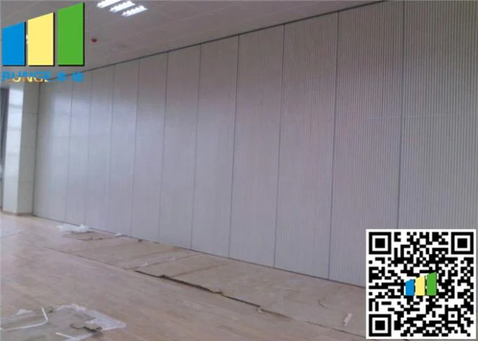 White Laminate Finish Sliding Foldable Partition Wall For Meetting Room 1