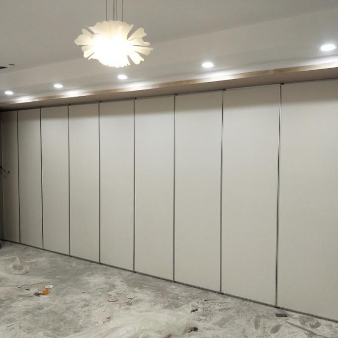 White Magnetic Writable Board Movable Partition Walls For Art Gallery Exhibition Hall 0