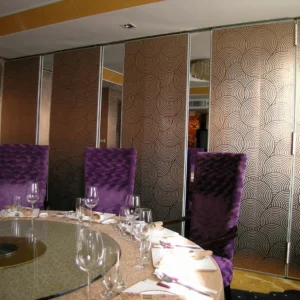 Wooden Folding Door Sound Proof Partitions Aluminium Frame For Classroom Decorative