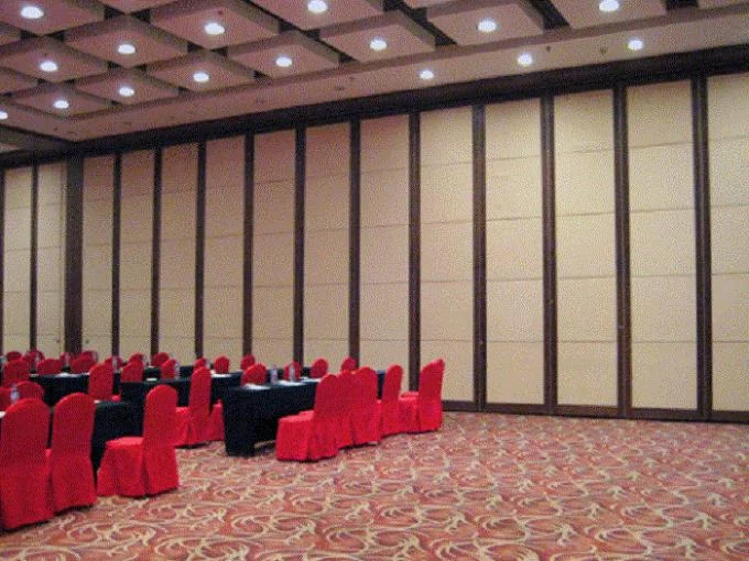 Wooden Removable Folding Partition Walls 65mm Thickness Melamine Surface 2