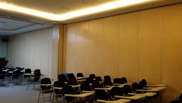 Wooden Sliding Partition Walls Melaine Folding Doors Hanging Office Partition 0