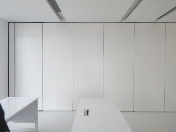 Wooden Sound Insulation Movable Foldable Partition Wall For University 2