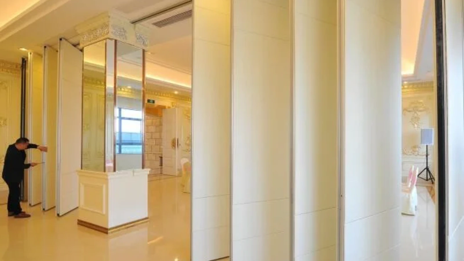 Auditorium Interior Decorated Wooden Movable Partition Walls / Sliding Room Dividers — editorial 16:9 application view